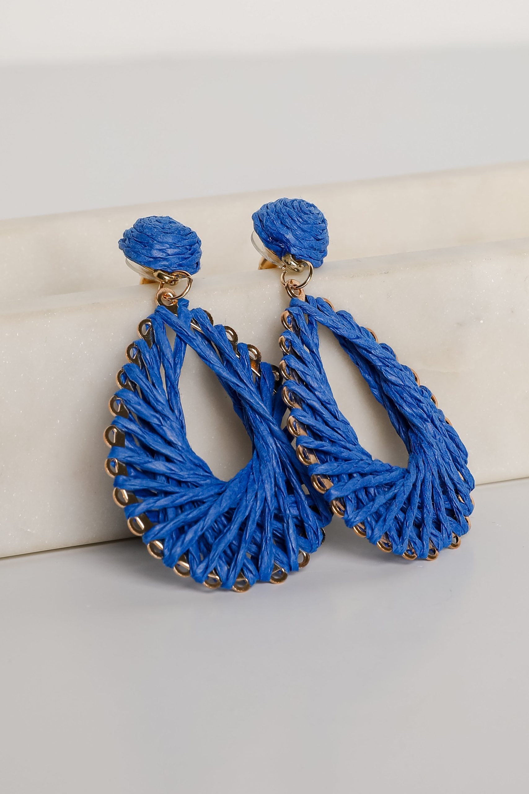 shopdressup_blue_teardrop_earrings-2.jpg