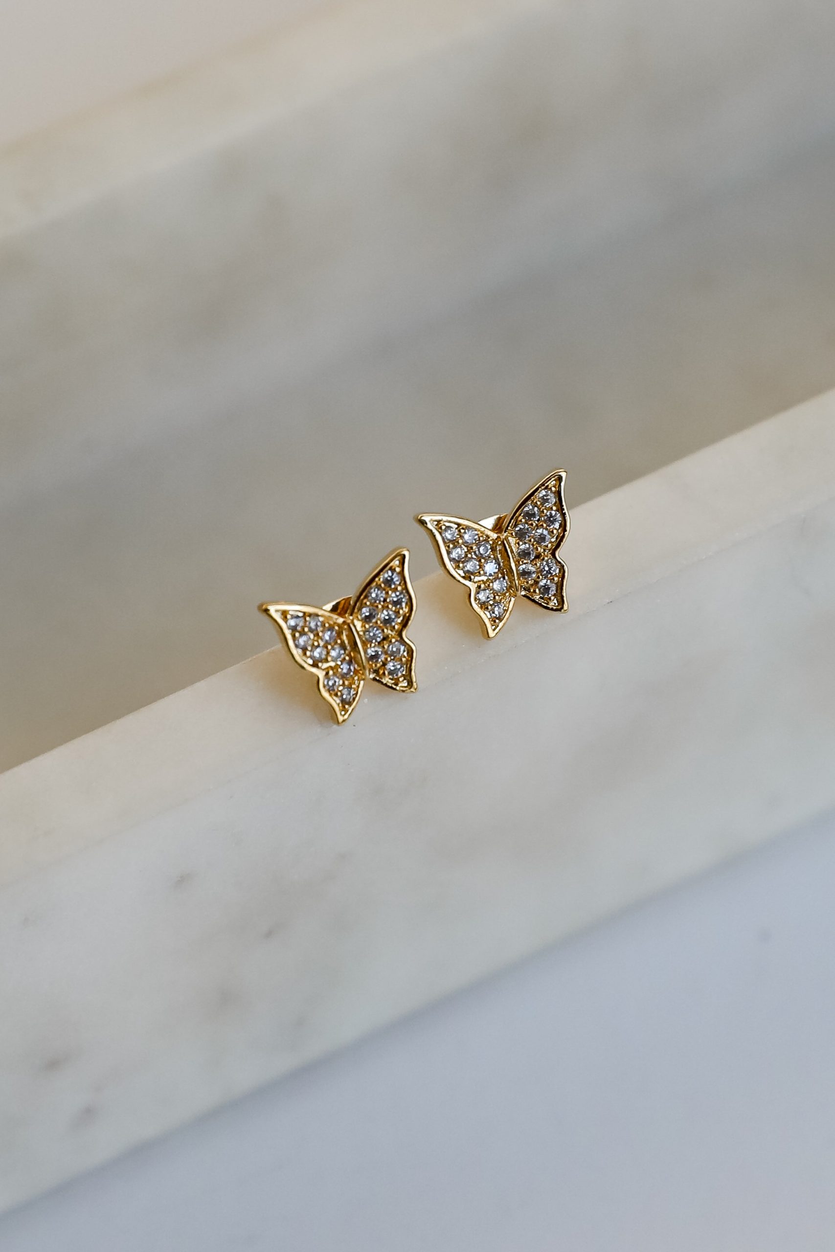 shopdressup_gold_butterfly_stud_earrings-2_5f2d322b-acf5-43fc-ba79-cf42212873de.jpg