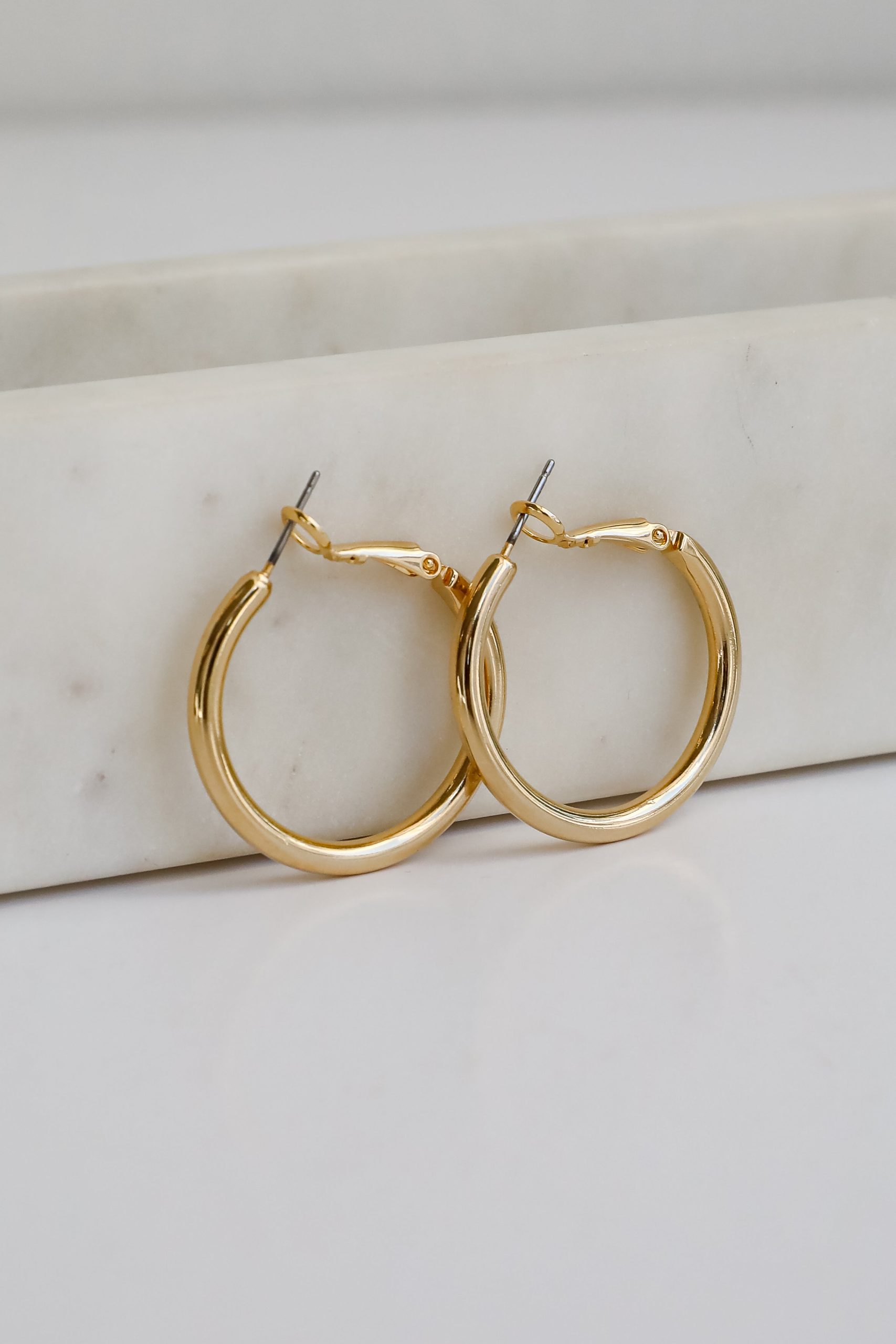 shopdressup_gold_round_hoop_earrings-4.jpg