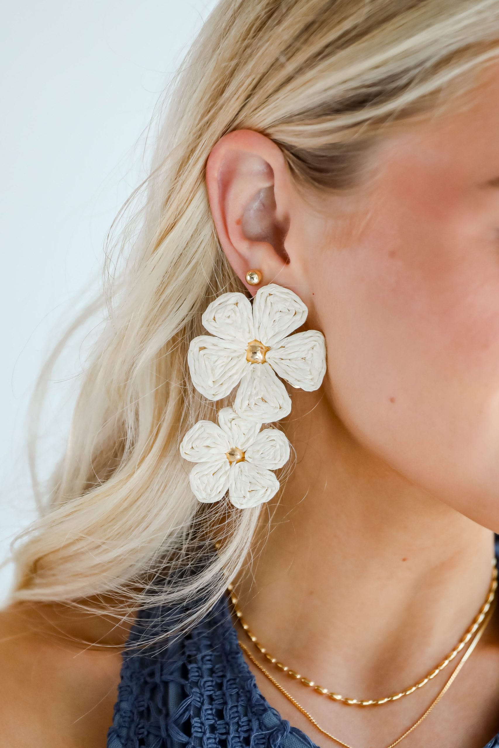 shopdressup_ivory_flower_earrings-2.jpg