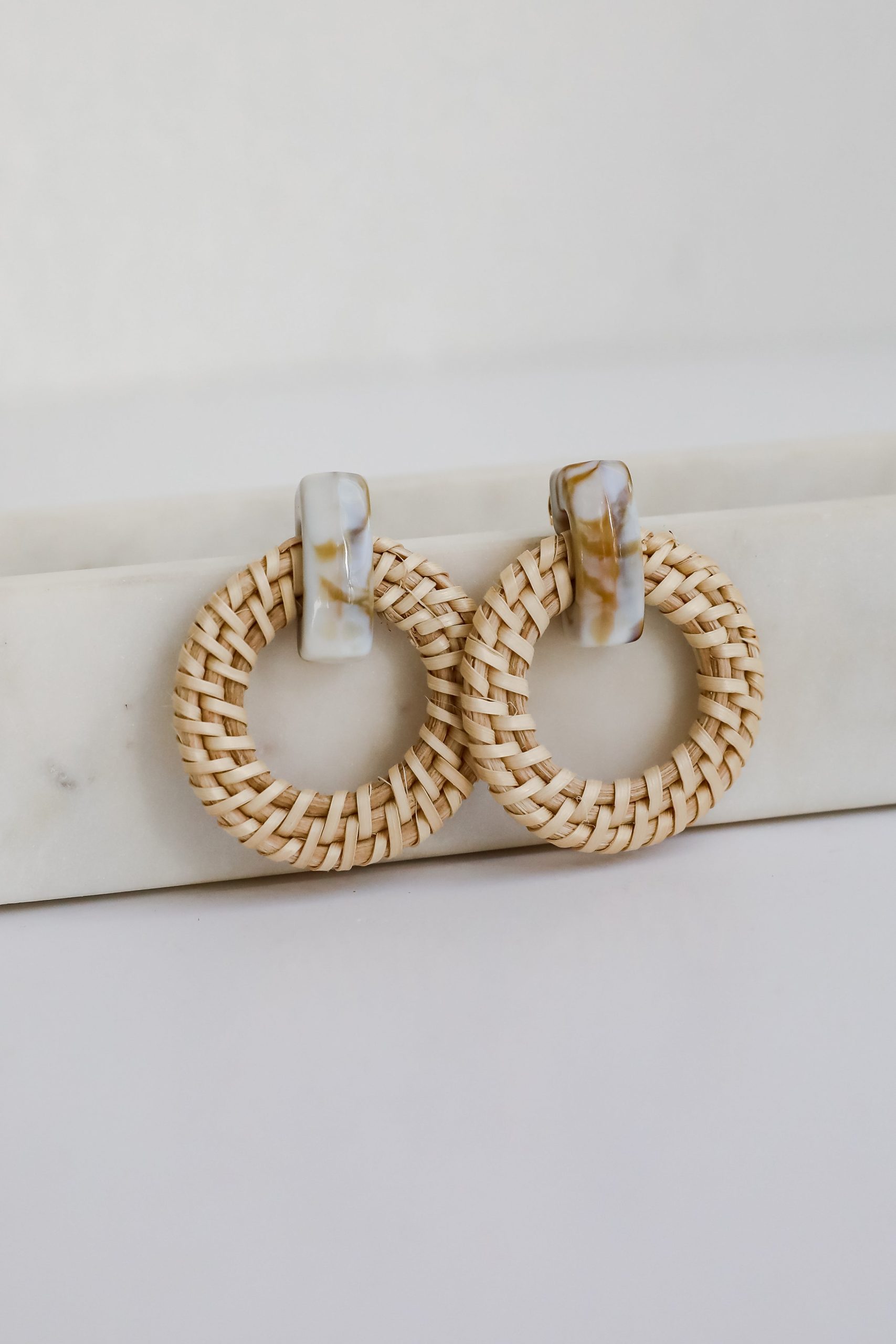 shopdressup_natural_straw_circle_earrings-2.jpg